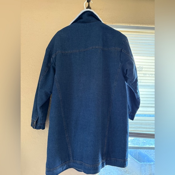 Jacket - Picture 4 of 4